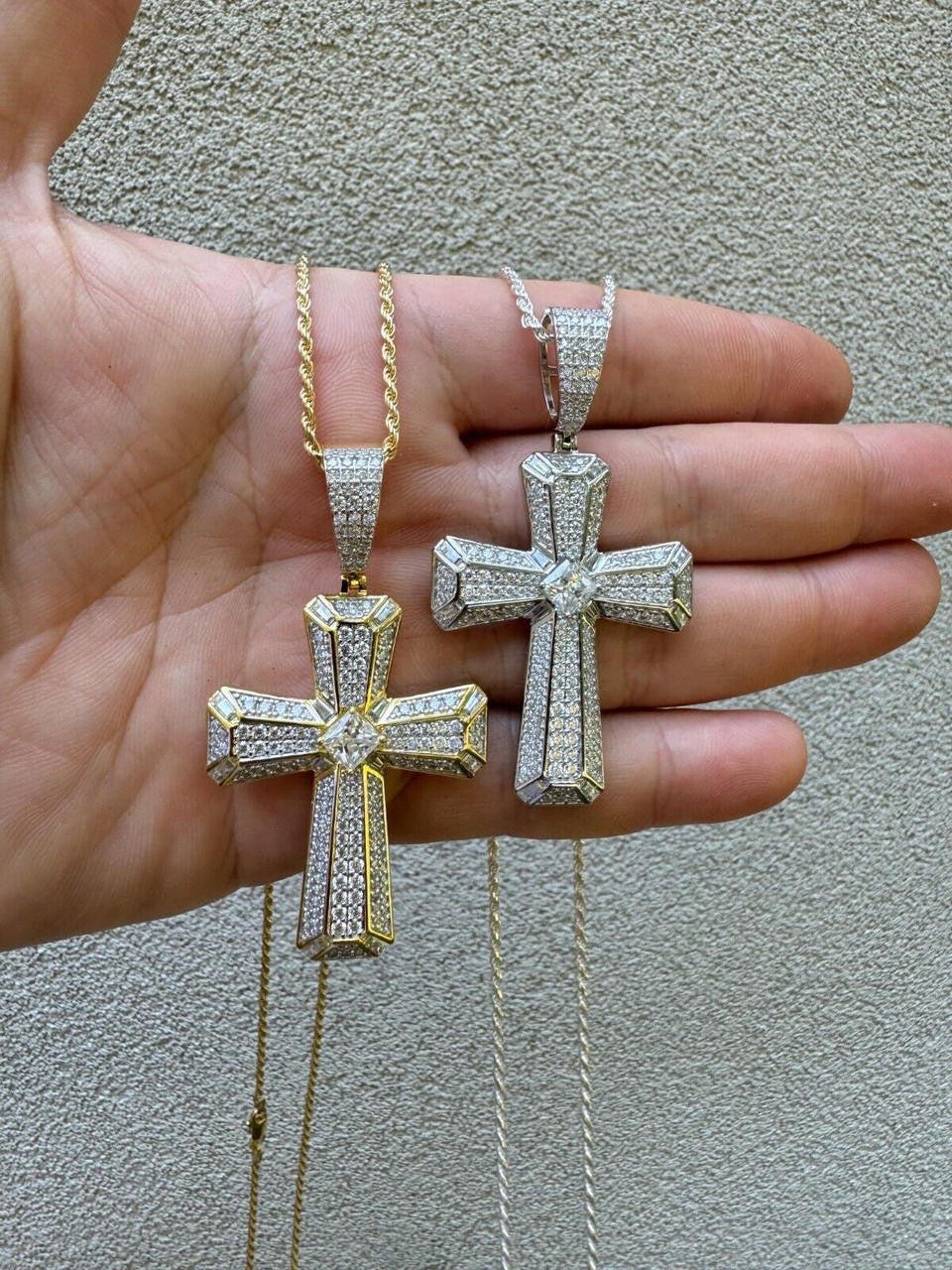 Hip Hop Moissanite Cross W. 1ct Center Stone Pendant - Iced 925 Silver /Gold Necklace