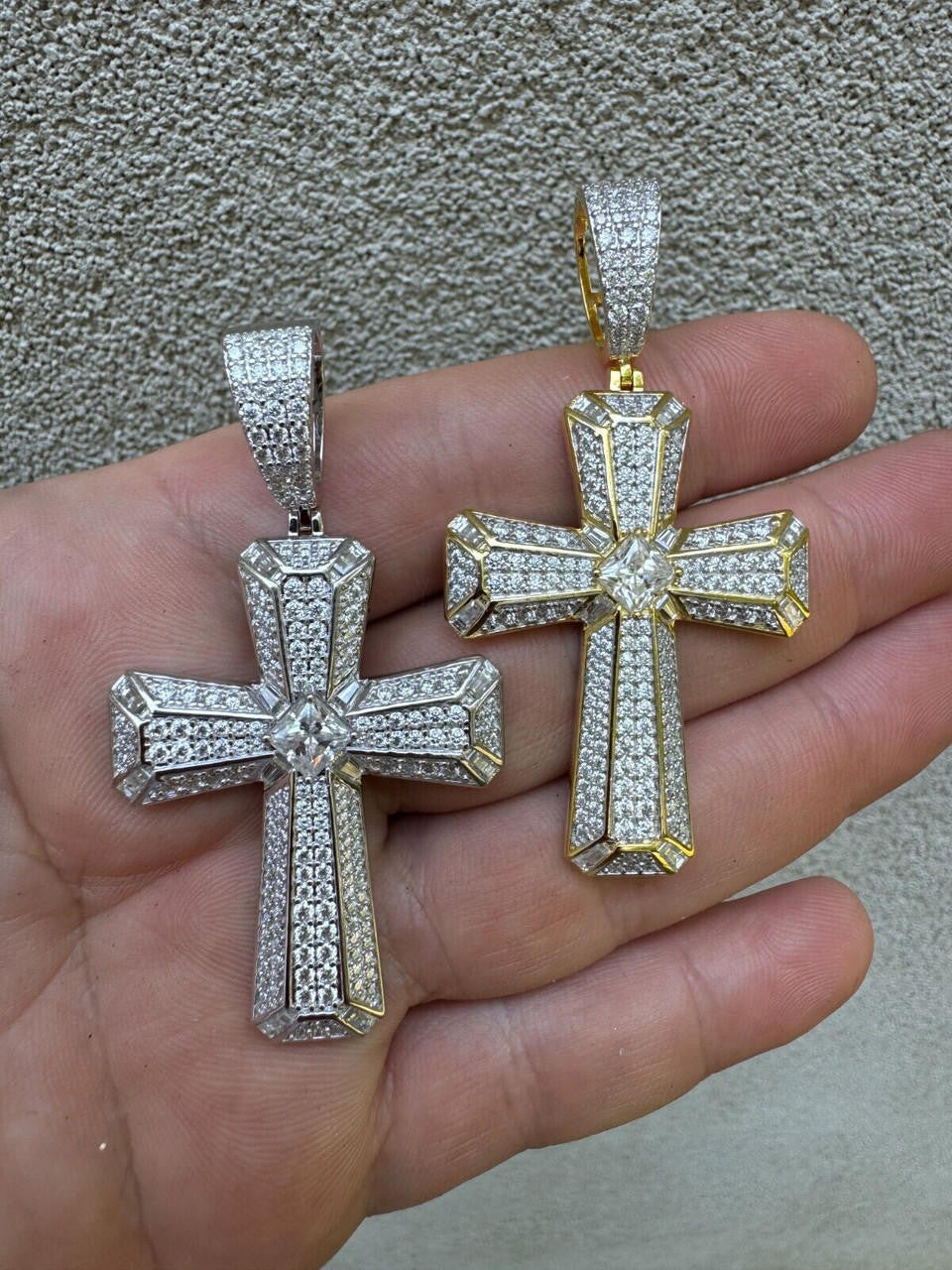 Hip Hop Moissanite Cross W. 1ct Center Stone Pendant - Iced 925 Silver /Gold Necklace