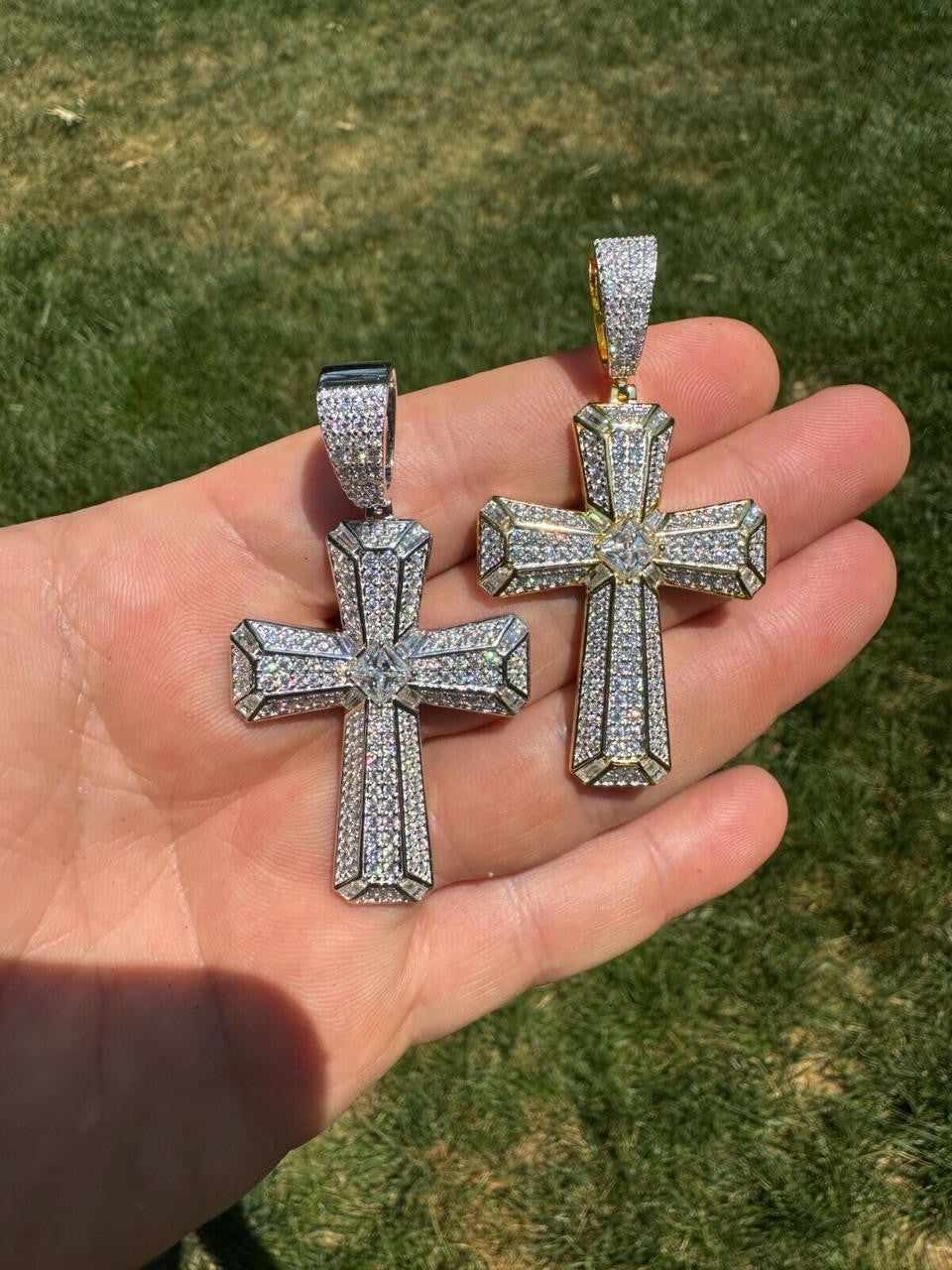 Hip Hop Moissanite Cross W. 1ct Center Stone Pendant - Iced 925 Silver /Gold Necklace