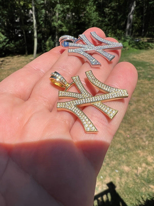 Hip Hop MOISSANITE Hip Hop New York Pendant Iced Real 925 Silver Necklace Mens Ladies