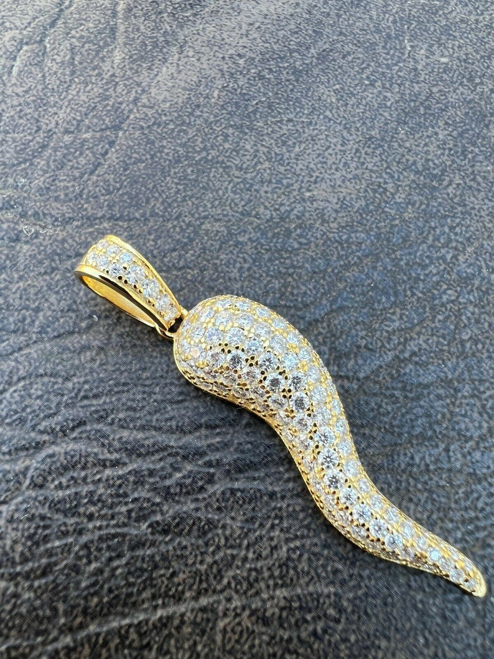 Hip Hop MOISSANITE Iced Hip Hop Cornicello Italian Horn Pepper Pendant Pass Diamond Test