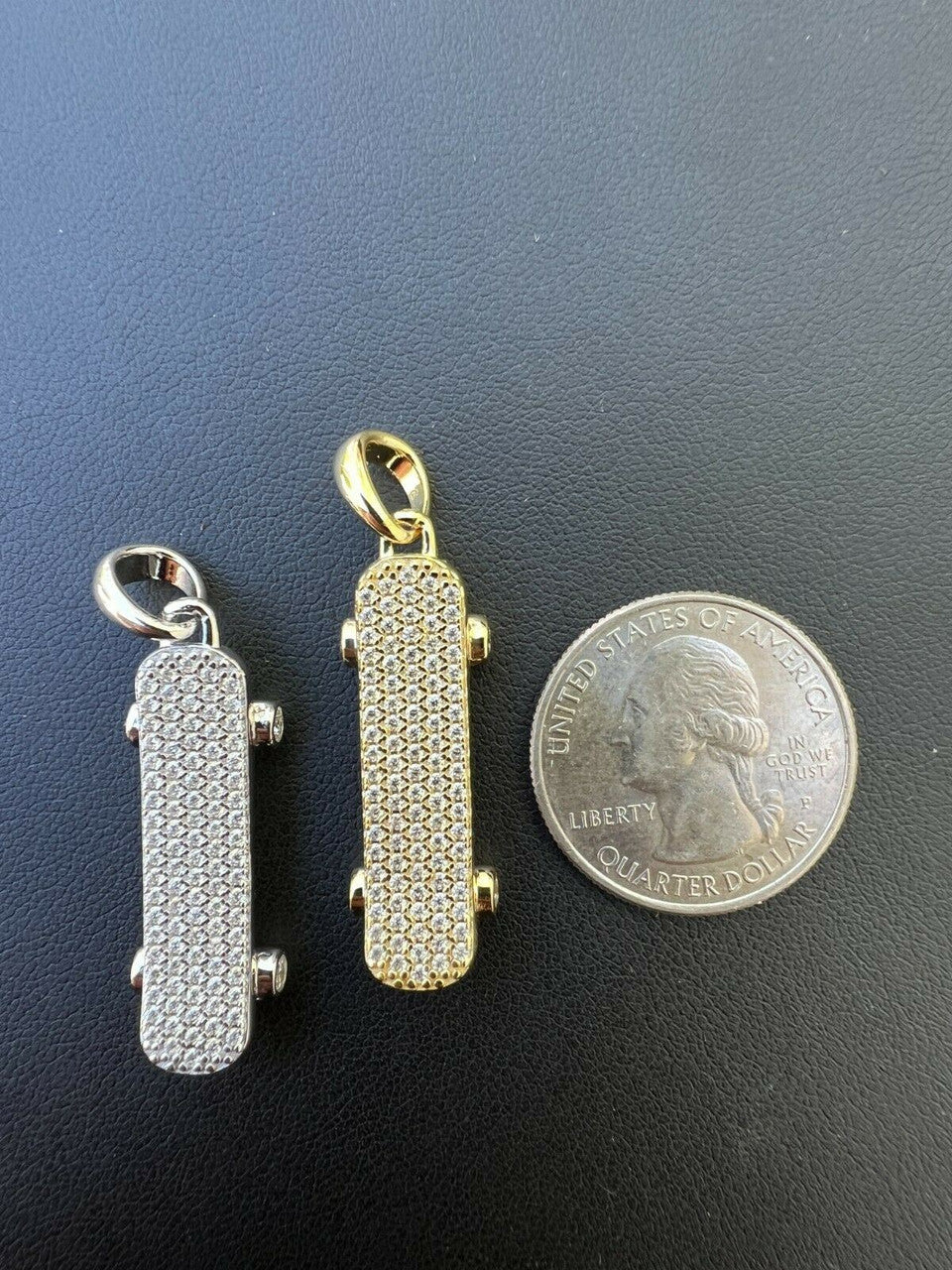 Hip Hop MOISSANITE Iced Silver Skateboard Pendant Hi Hop Gold Necklace Pass Diamond Test