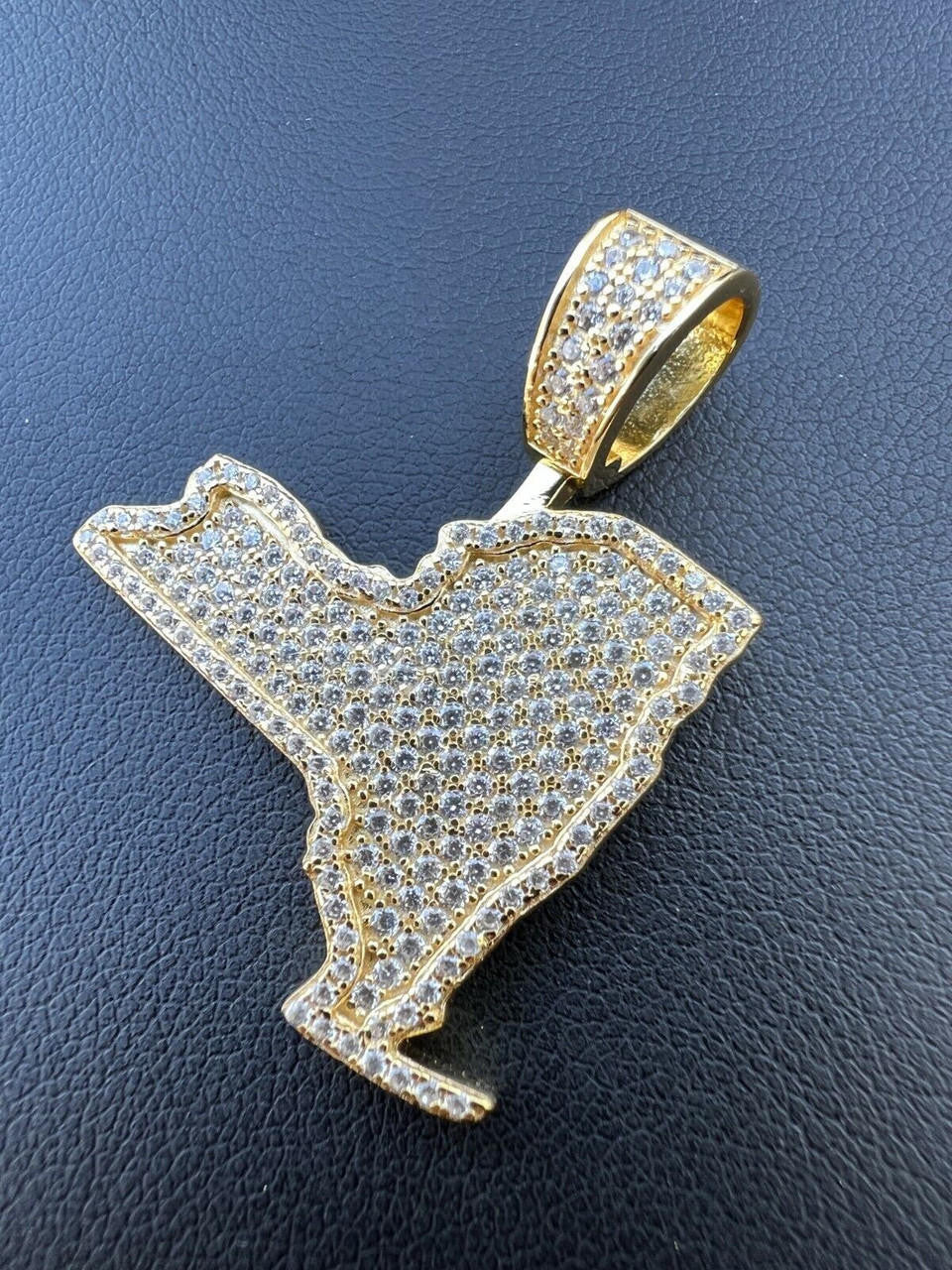 Hip Hop MOISSANITE Real 925 Silver / 14k Gold Hip Hop New York State Shape Pendant Iced