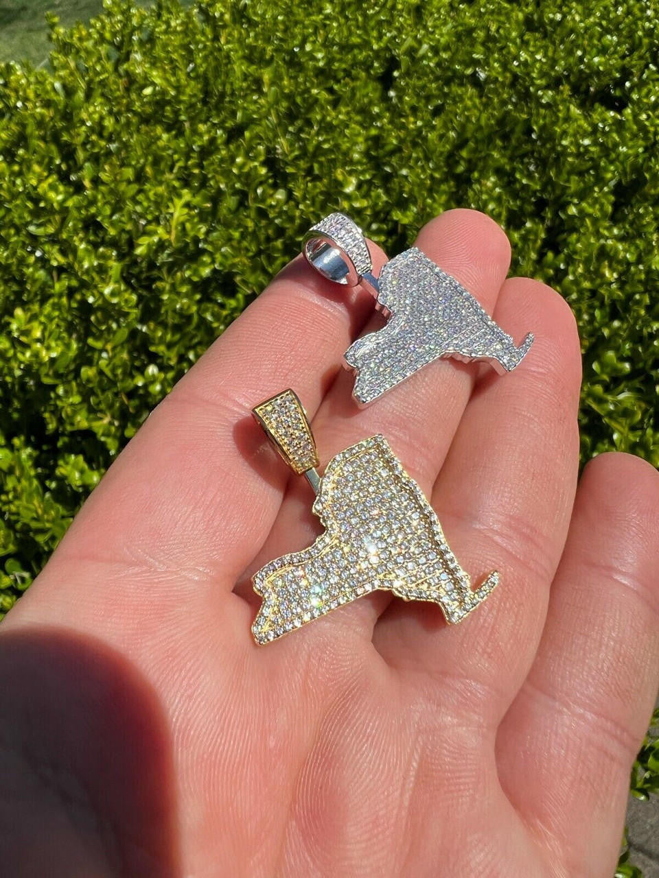 Hip Hop MOISSANITE Real 925 Silver / 14k Gold Hip Hop New York State Shape Pendant Iced