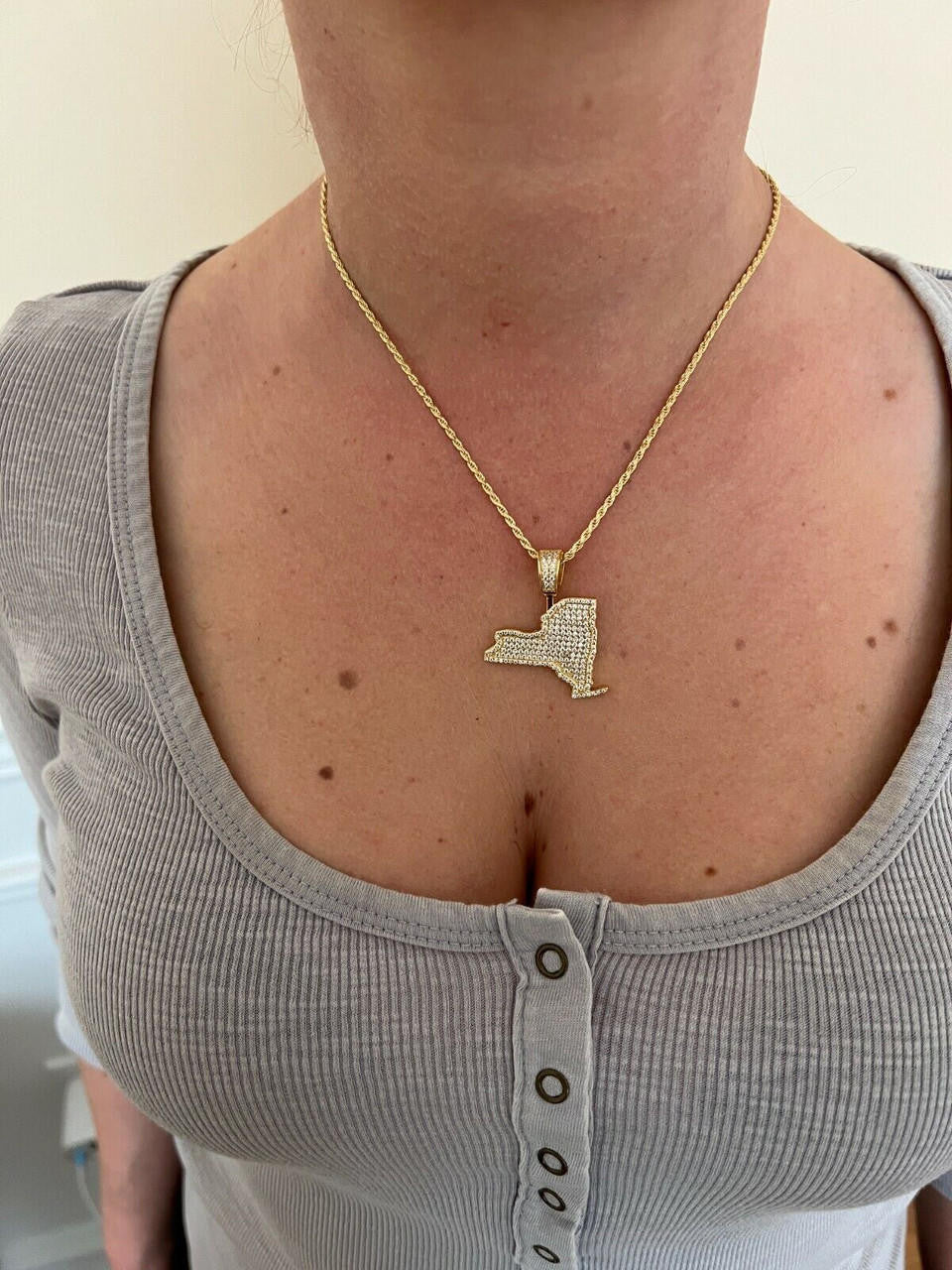 Hip Hop MOISSANITE Real 925 Silver / 14k Gold Hip Hop New York State Shape Pendant Iced