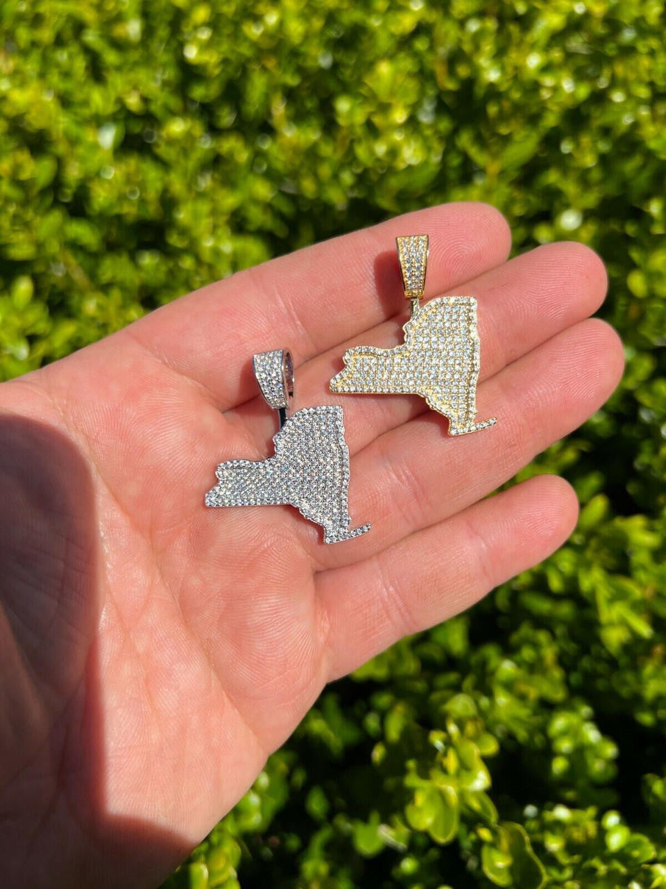 Hip Hop MOISSANITE Real 925 Silver / 14k Gold Hip Hop New York State Shape Pendant Iced