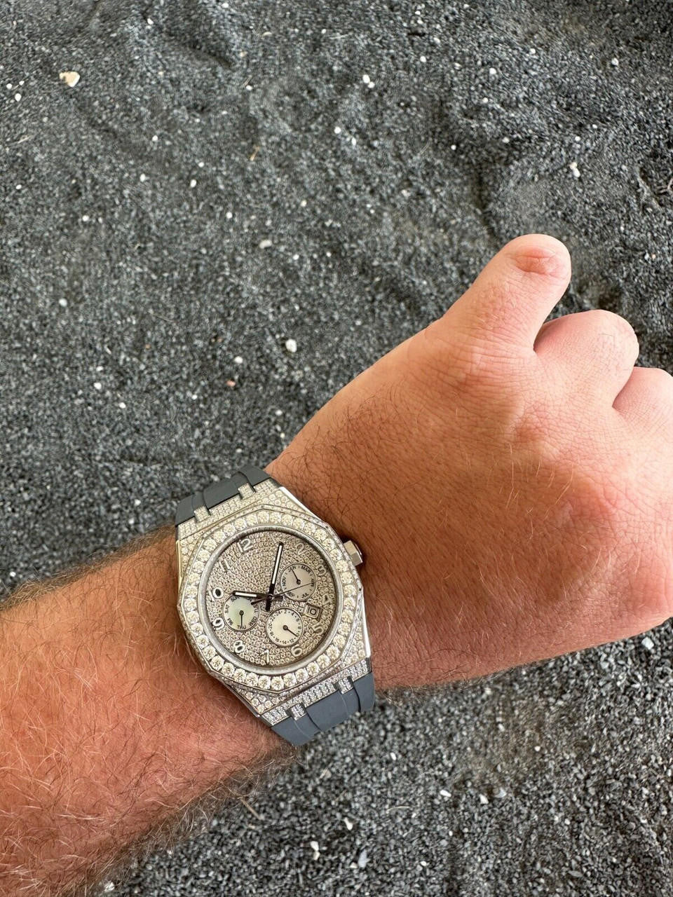 Hip Hop Real MOISSANITE Mens Watch Iced Skeleton Back 44mm Hip Hop - Gray Silicone Band