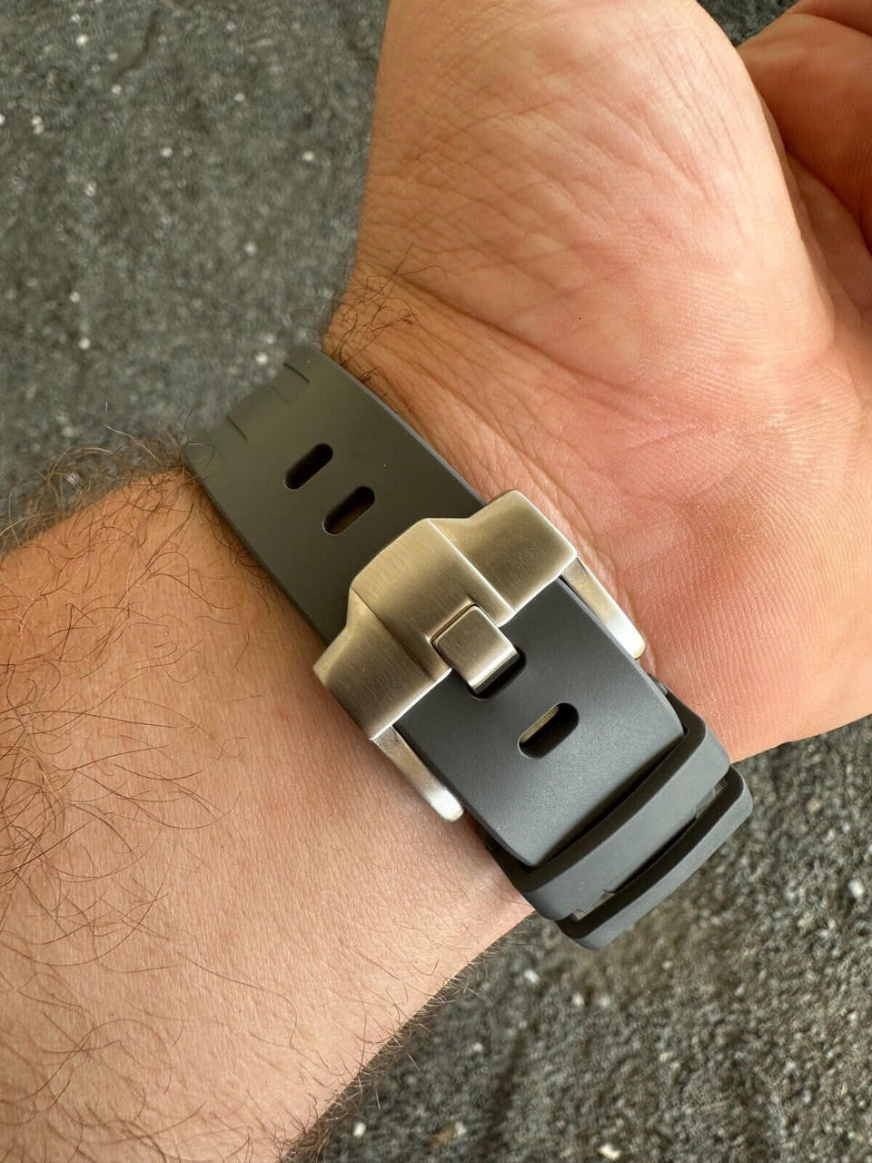 Hip Hop Real MOISSANITE Mens Watch Iced Skeleton Back 44mm Hip Hop - Gray Silicone Band