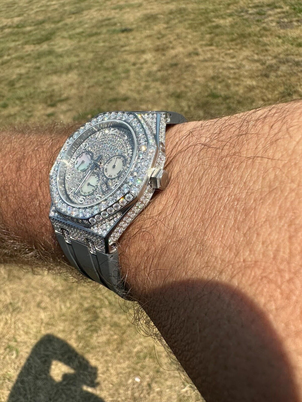 Hip Hop Real MOISSANITE Mens Watch Iced Skeleton Back 44mm Hip Hop - Gray Silicone Band