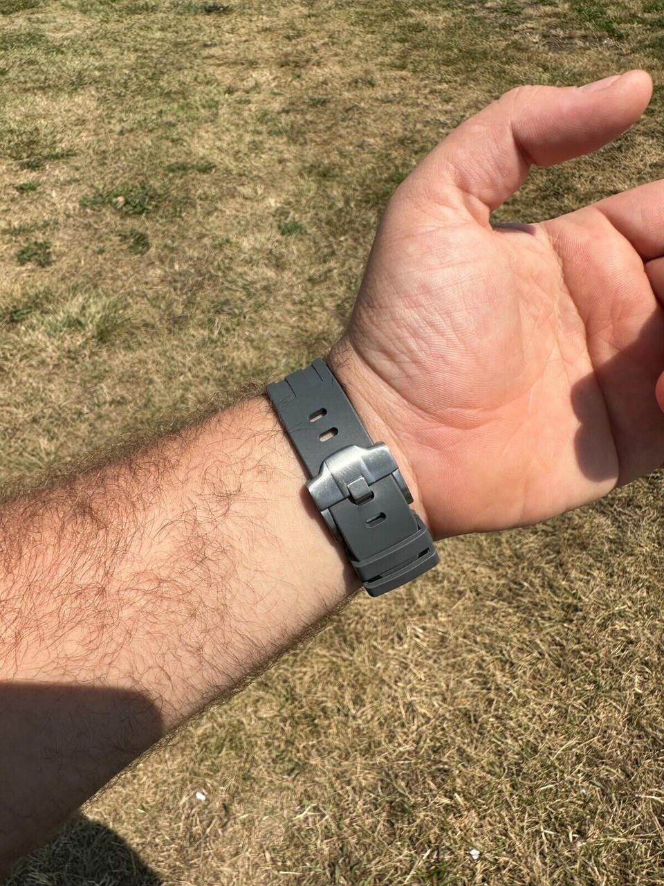 Hip Hop Real MOISSANITE Mens Watch Iced Skeleton Back 44mm Hip Hop - Gray Silicone Band