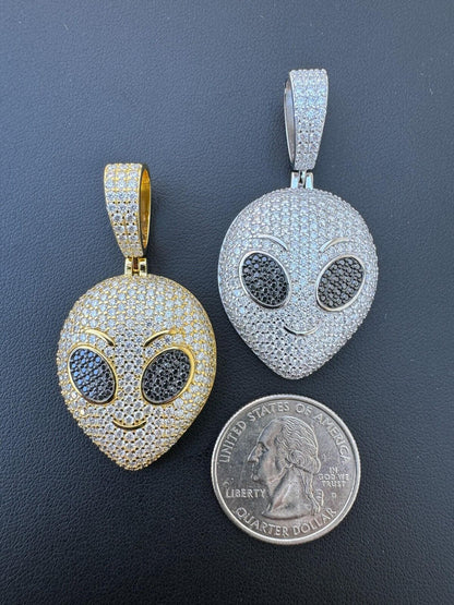 Hip Hop Real Moissanite Pendant Iced Alien Head UFO Emoji Necklace 925 Silver / 14k Gold