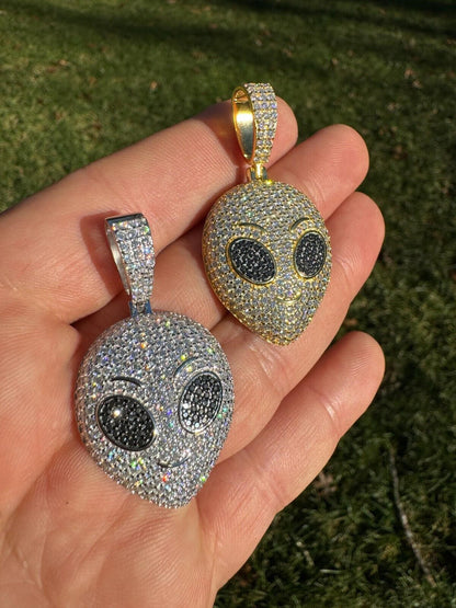 Hip Hop Real Moissanite Pendant Iced Alien Head UFO Emoji Necklace 925 Silver / 14k Gold