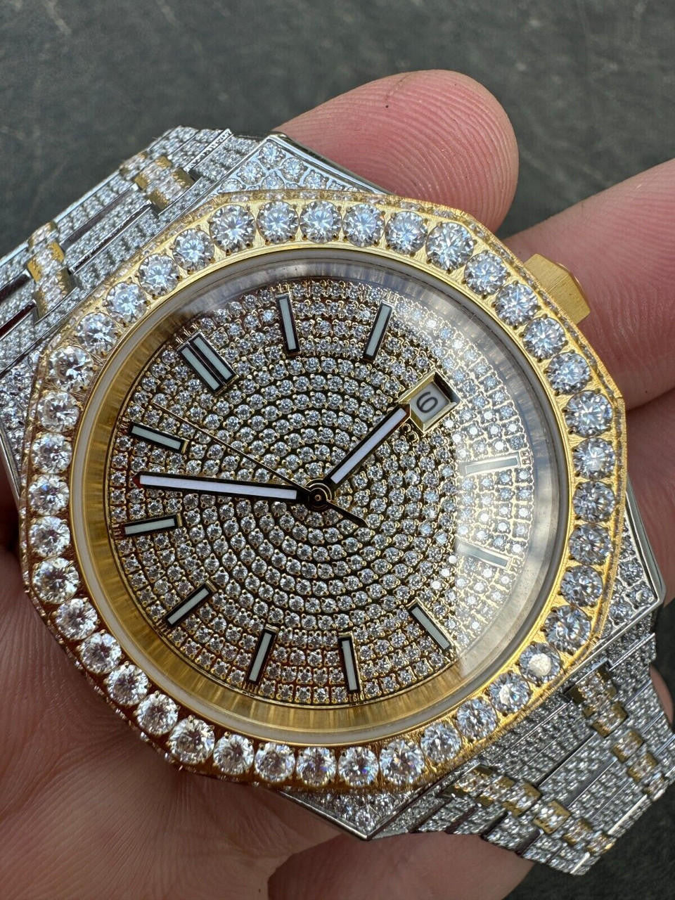 Hip Hop Real MOISSANITE Two Tone Gold Mens Auto Watch Iced Large Stones No ID Hip Hop