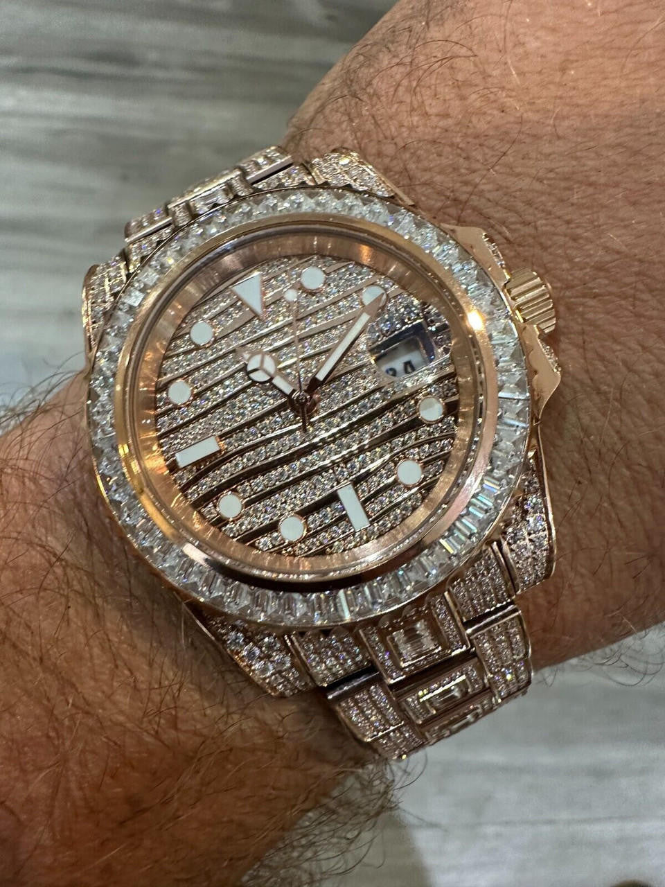 Hip Hop SUMMER 2023 WAVE EDITION Real Baguette MOISSANITE Mens NO ID Presidential Watch Iced Rose Gold