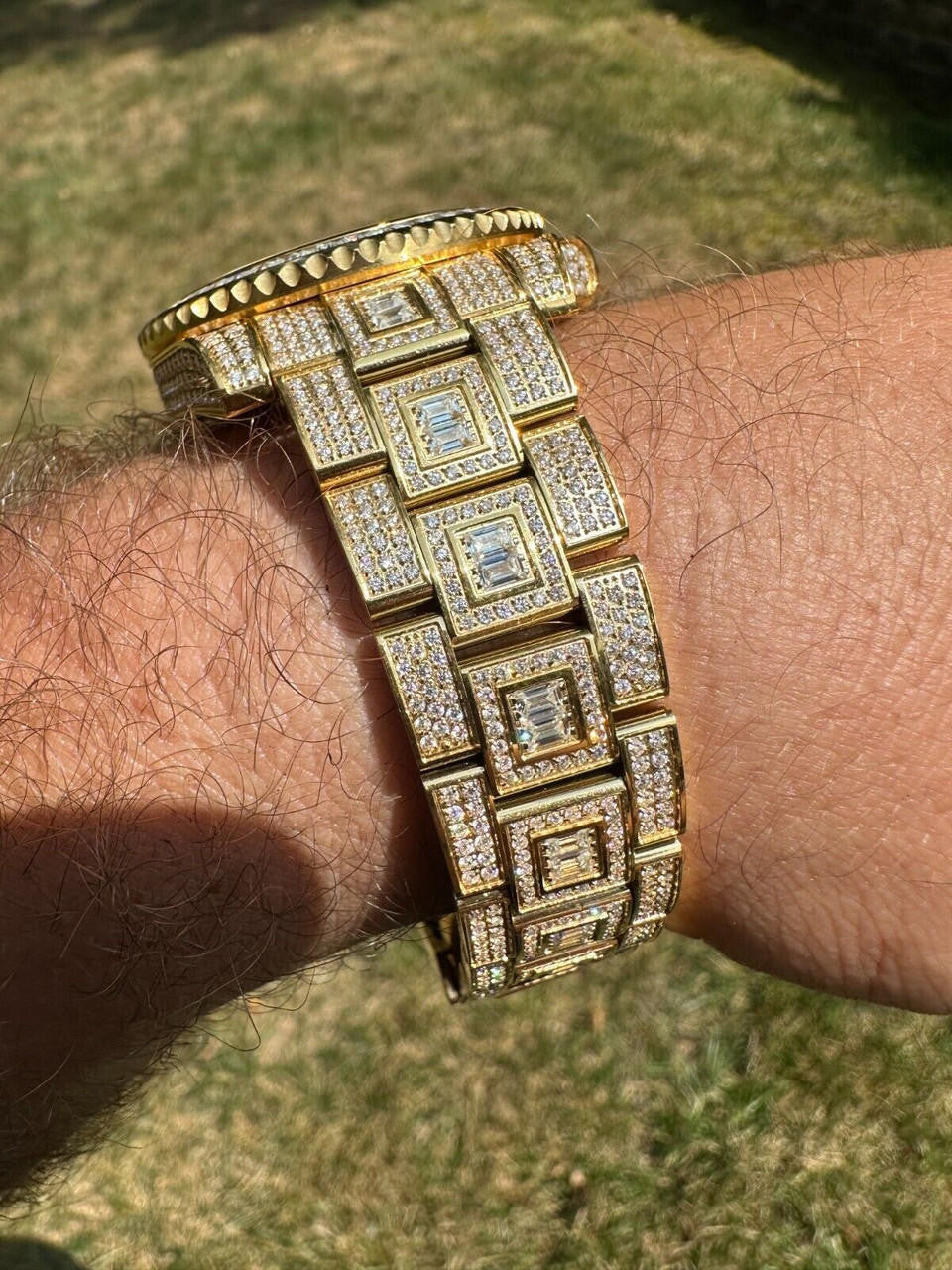 Hip Hop SUMMER 2023 WAVE EDITION Real Baguette MOISSANITE Mens NO ID Presidential Wave Watch Iced Gold  Hip Hop