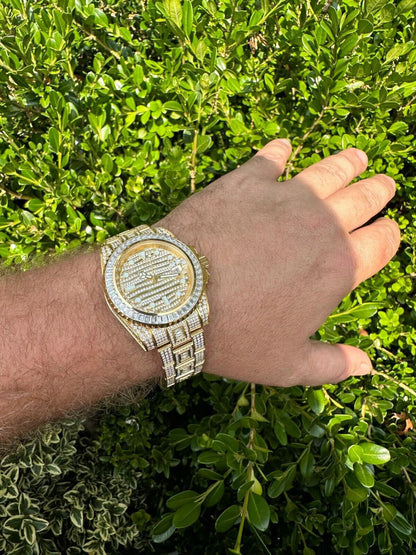 Hip Hop SUMMER 2023 WAVE EDITION Real Baguette MOISSANITE Mens NO ID Presidential Wave Watch Iced Gold  Hip Hop