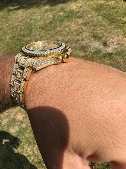 Hip Hop SUMMER 2023 WAVE EDITION Real Baguette MOISSANITE Mens NO ID Presidential Wave Watch Iced Gold  Hip Hop