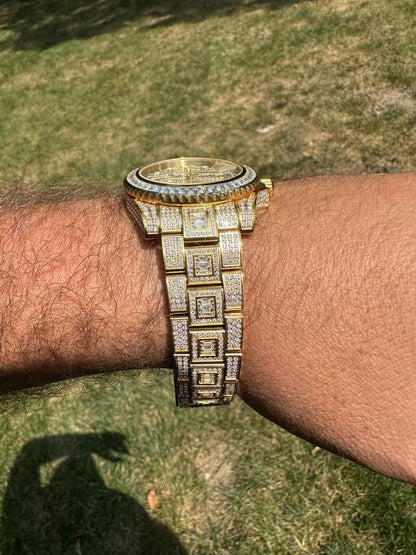 Hip Hop SUMMER 2023 WAVE EDITION Real Baguette MOISSANITE Mens NO ID Presidential Wave Watch Iced Gold  Hip Hop