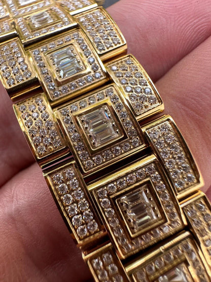 Hip Hop SUMMER 2023 WAVE EDITION Real Baguette MOISSANITE Mens NO ID Presidential Wave Watch Iced Gold  Hip Hop
