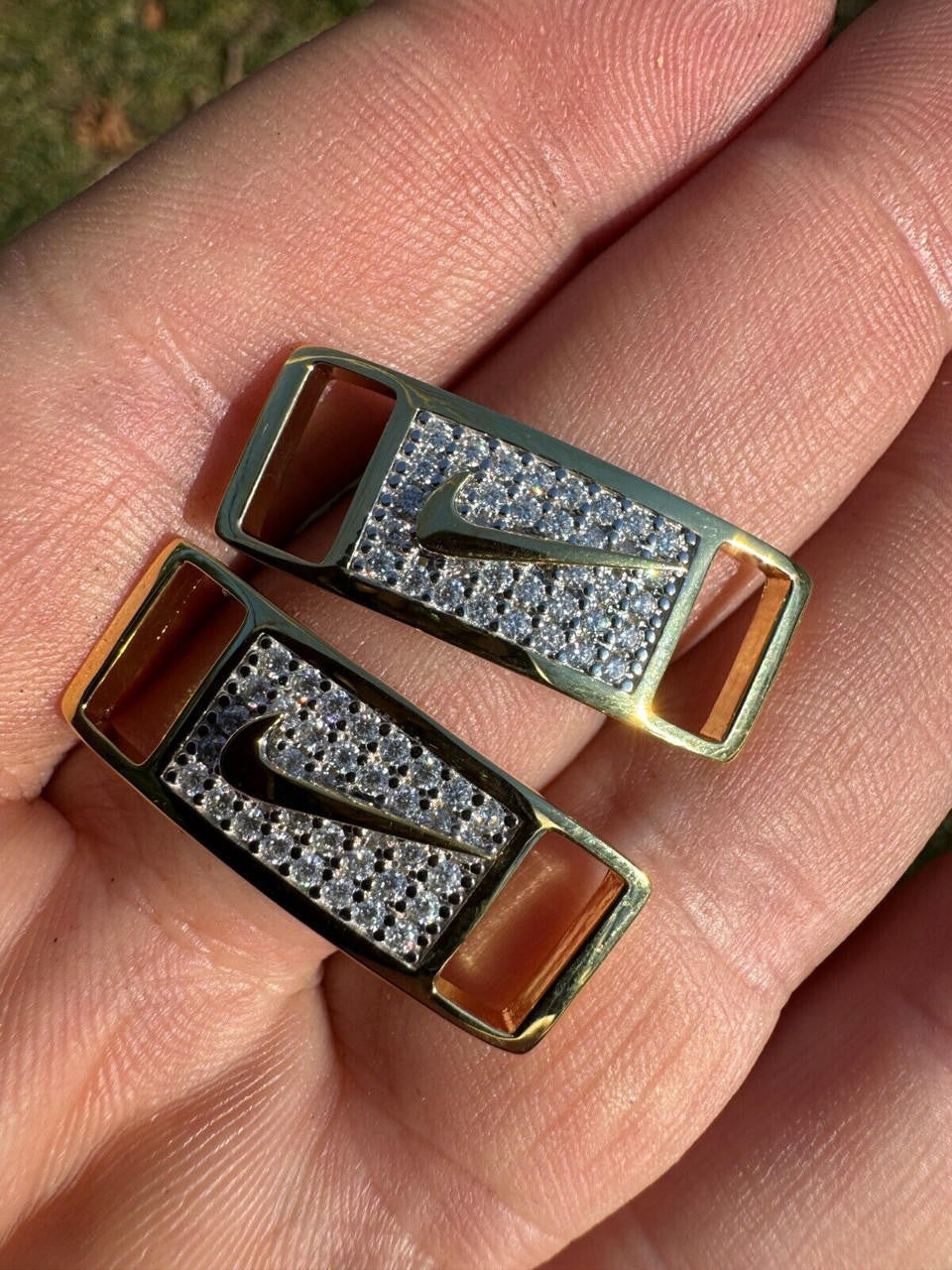 gold jordan lace locks