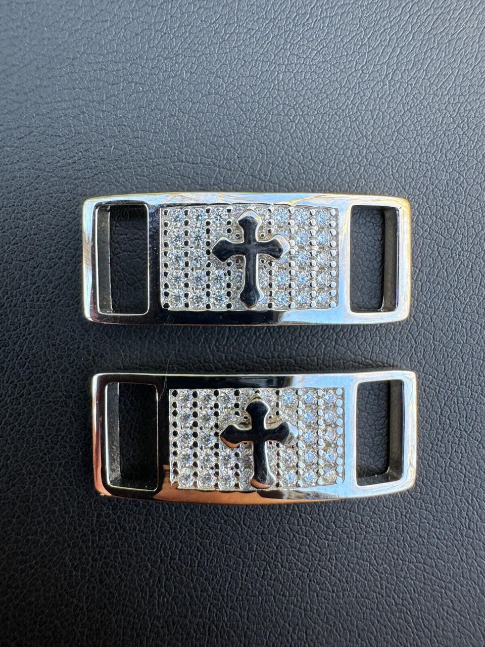 Iced Solid 925 Silver Moissanite Cross Lace Locks For Sneakers AF1 Jordan Etc