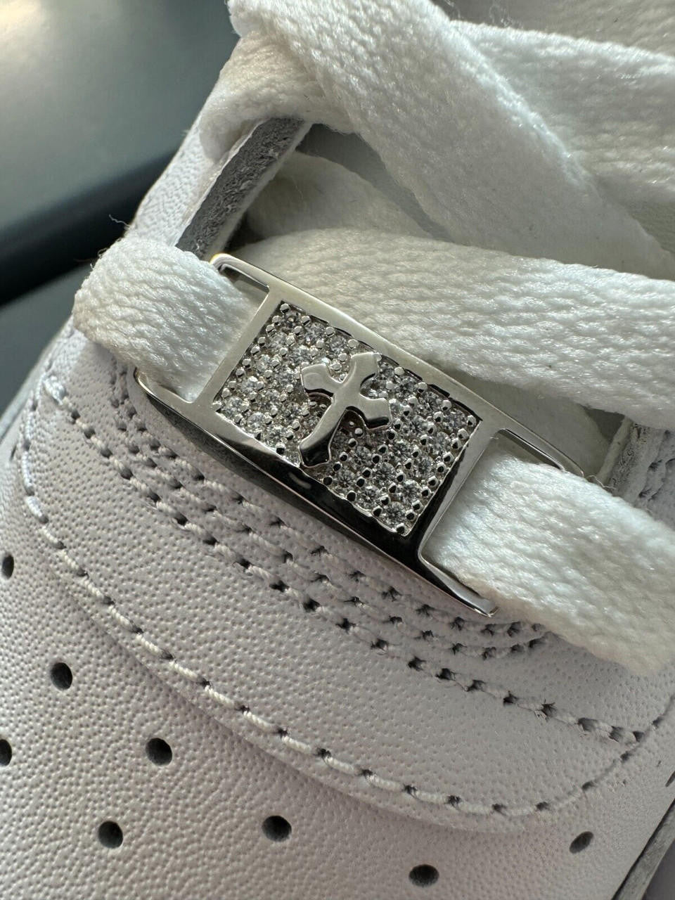 Iced Solid 925 Silver Moissanite Cross Lace Locks For Sneakers AF1 Jordan Etc