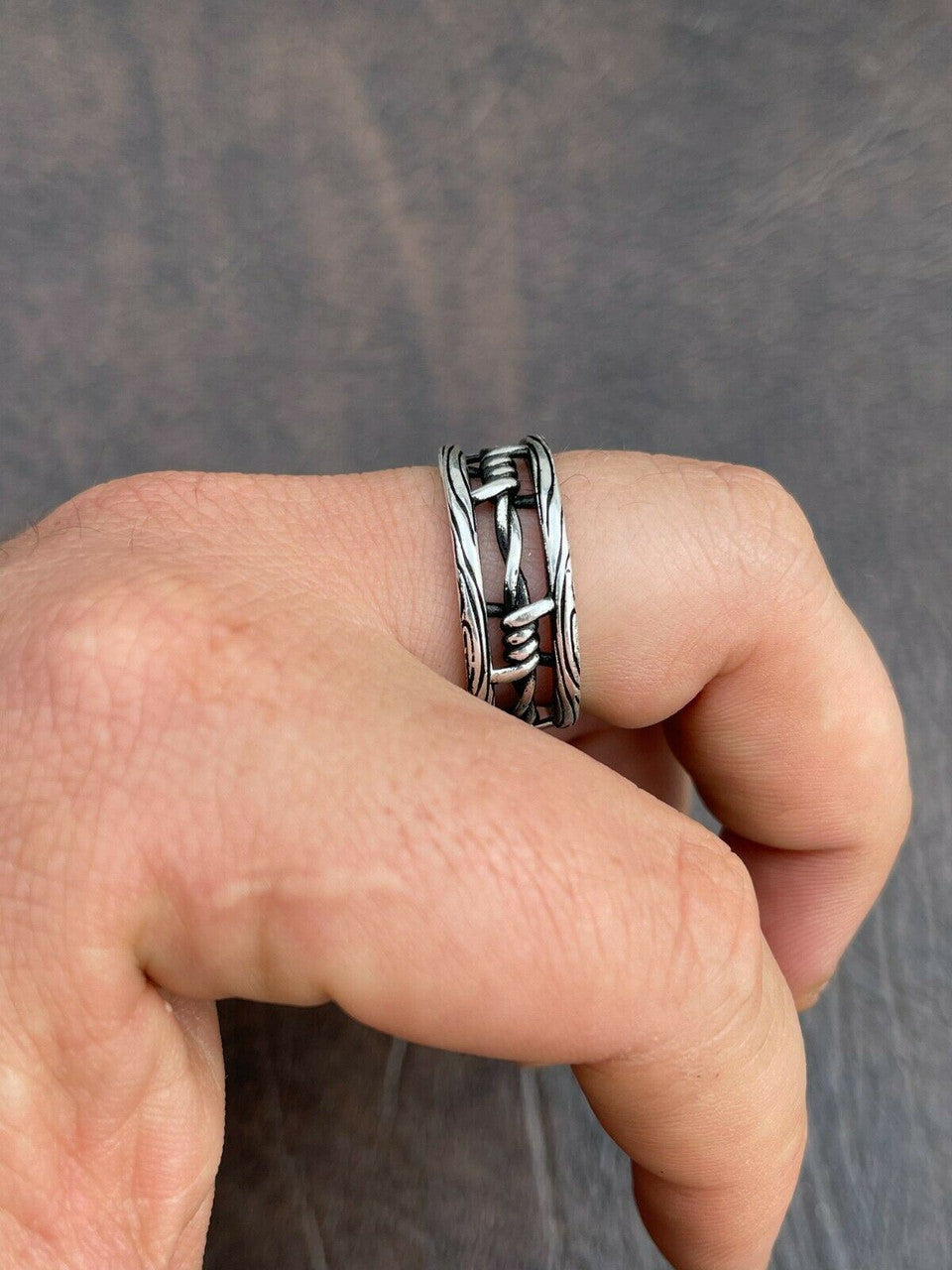 Italiano Silver, Inc Barbed Wire Solid 925 Sterling Silver and Black Oxidized Plain Ring Wedding Band
