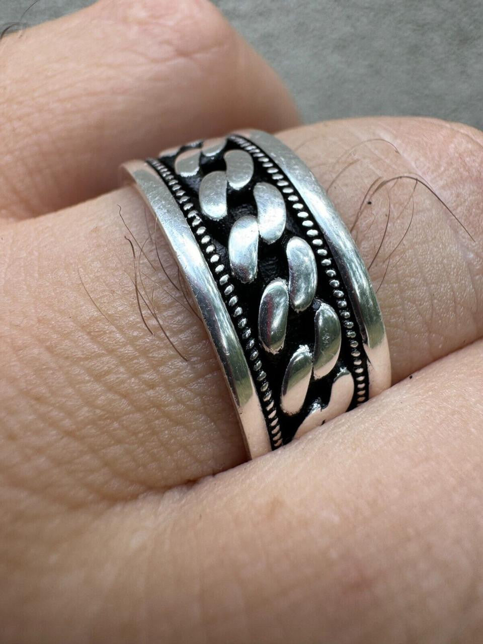 Italiano Silver, Inc. Eternal Love Cuban Link Eternity Band Ring - 925 Silver Oxidized - Plain