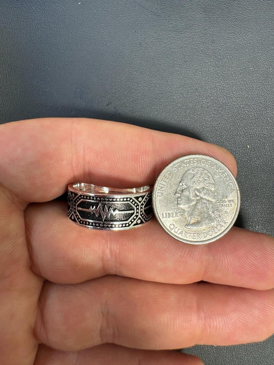 Italiano Silver, Inc. Eternal Love Heartbeat Pulse Eternity Band Ring - 925 Silver Oxidized - Plain