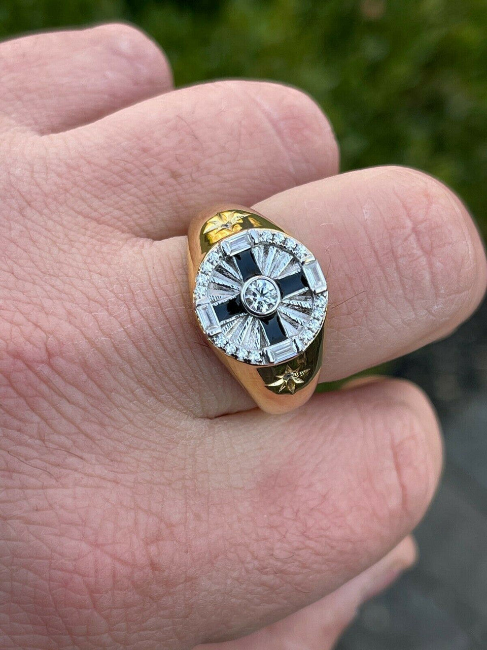 Italiano Silver, Inc Mens Solid 925 Sterling Silver and 14k Gold Solitaire Diamond Cut Star Pinky Ring