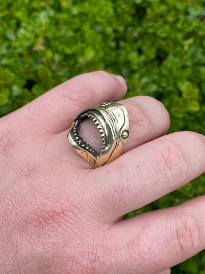 Italiano Silver, Inc Real 14k Gold Over 925 Sterling Silver Mens Great White Shark Teeth JAWS Ring