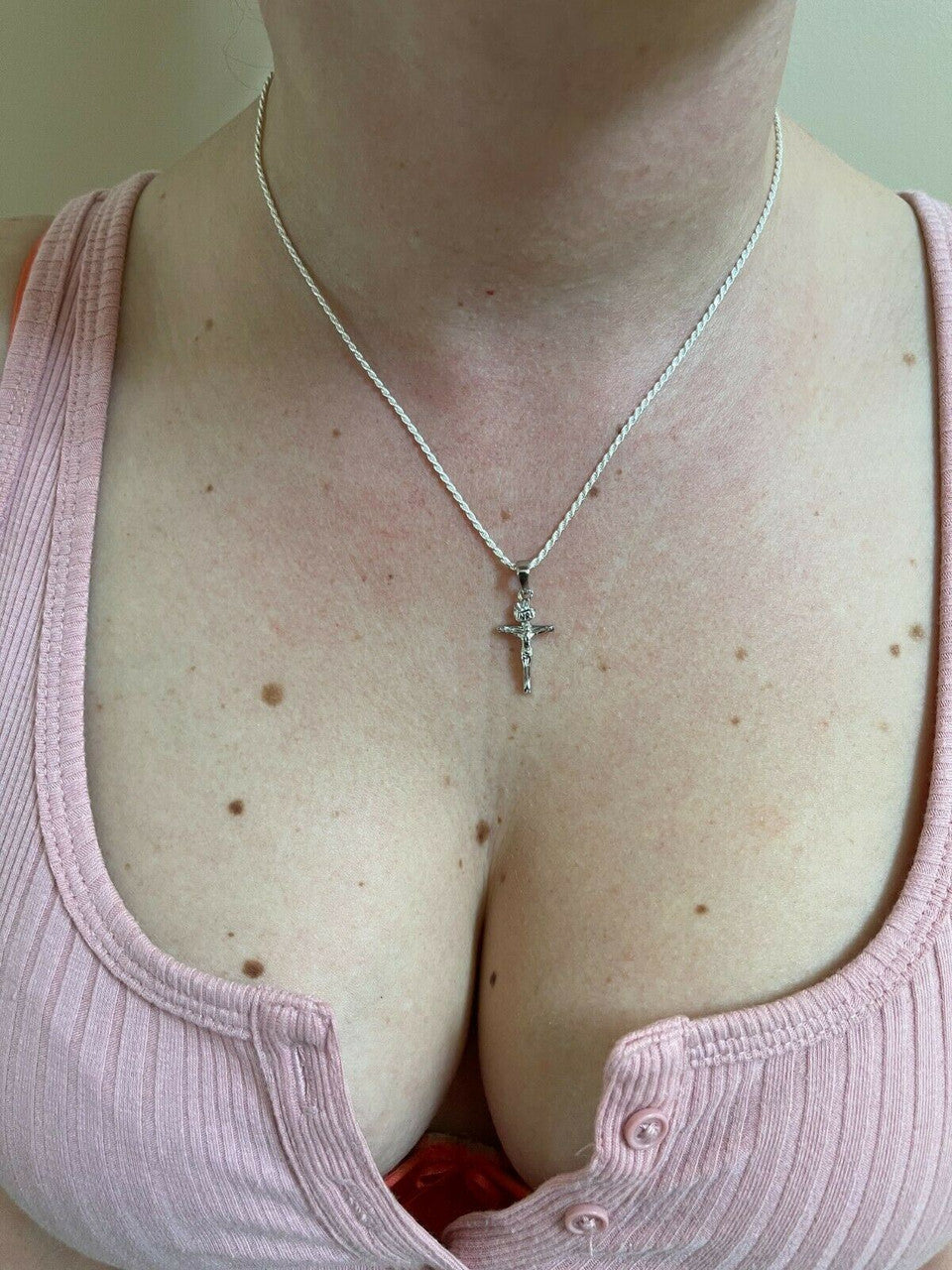 Italiano Silver, Inc Small 0.75 925 Sterling Silver Plain Gold Cross Jesus Crucifix Pendant Necklace