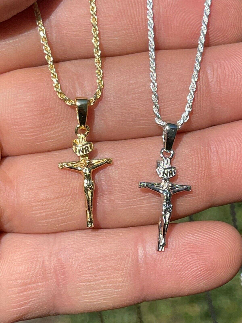 Italiano Silver, Inc Small 0.75 925 Sterling Silver Plain Gold Cross Jesus Crucifix Pendant Necklace