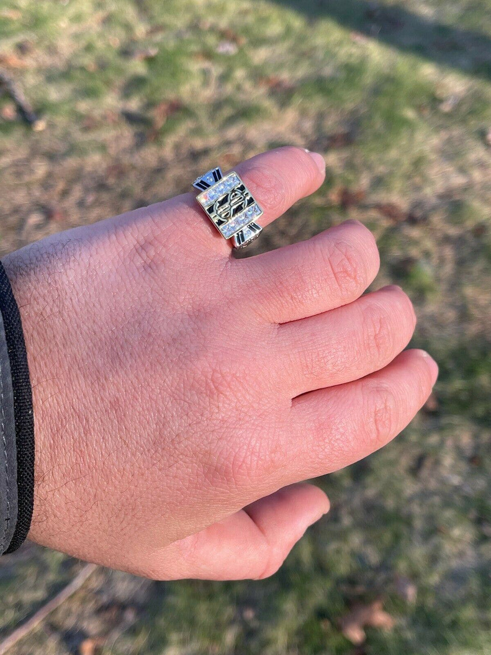 Italiano Silver, Inc Solid 925 Sterling Silver Dollar Sign dollar Diamond Bling Money Ring Iced Hip Hop