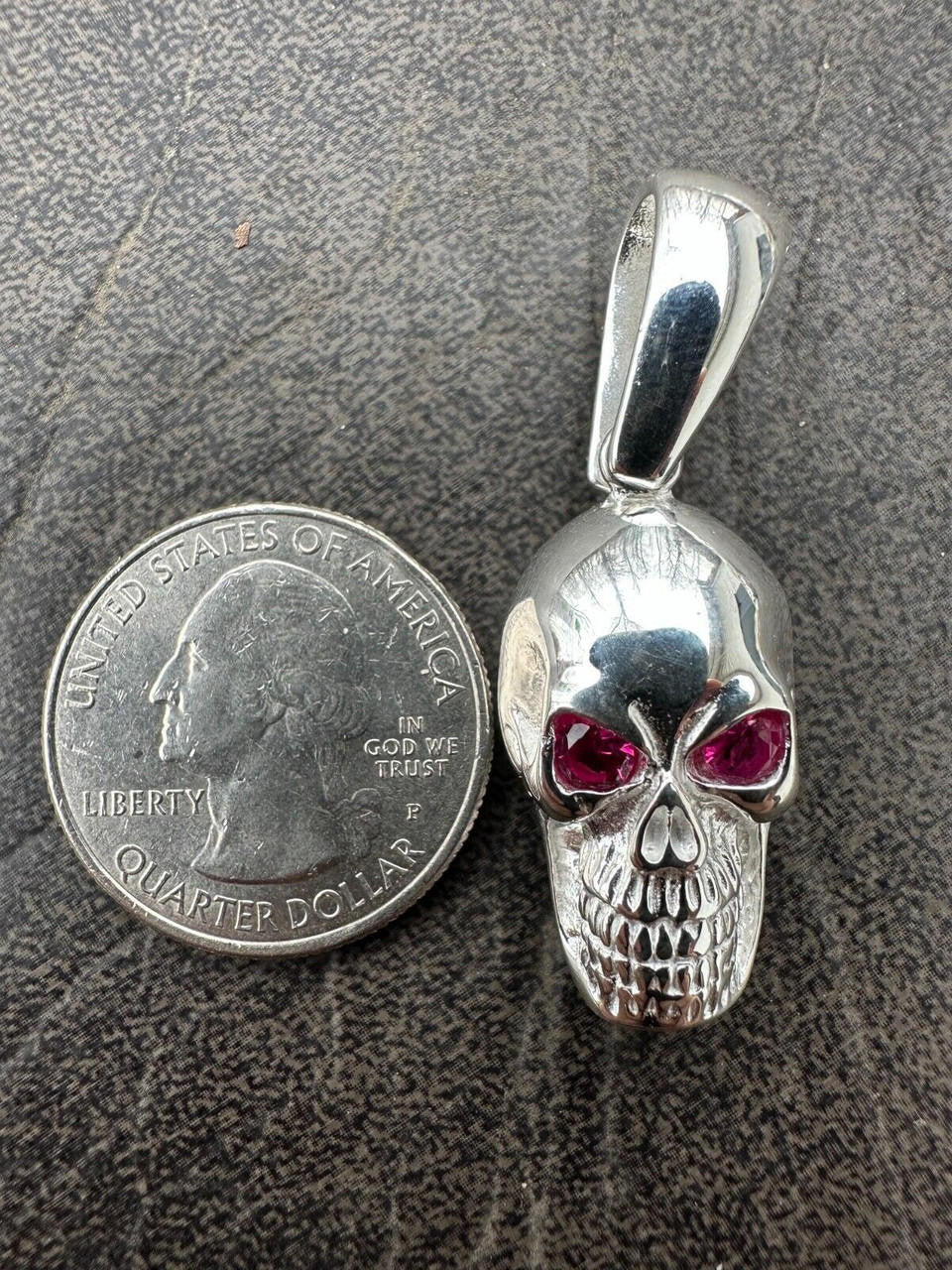 Real Solid 925 Silver Skull W. Red Eyes Pendant Men Or Ladies Emo Goth Necklace