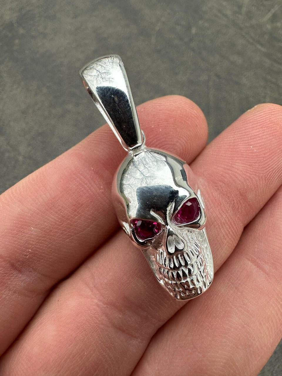 Real Solid 925 Silver Skull W. Red Eyes Pendant Men Or Ladies Emo Goth Necklace
