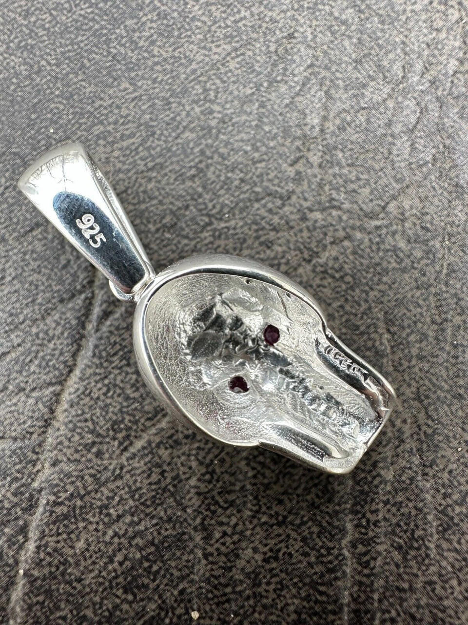 Real Solid 925 Silver Skull W. Red Eyes Pendant Men Or Ladies Emo Goth Necklace