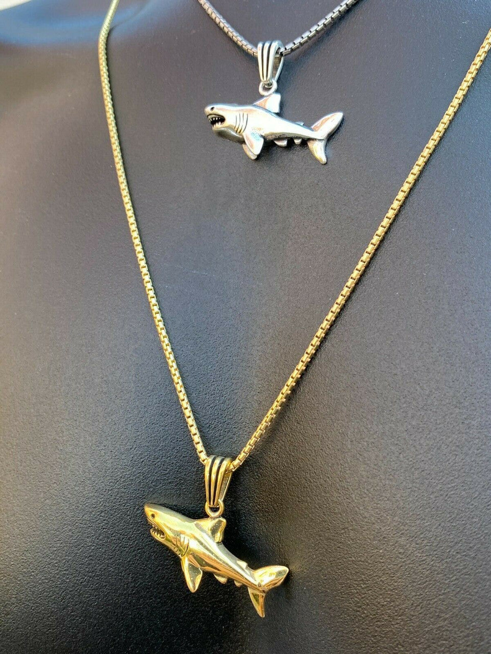 Solid 925 Sterling Silver 3D Great White Shark Gold Large Mens Ladies Necklace