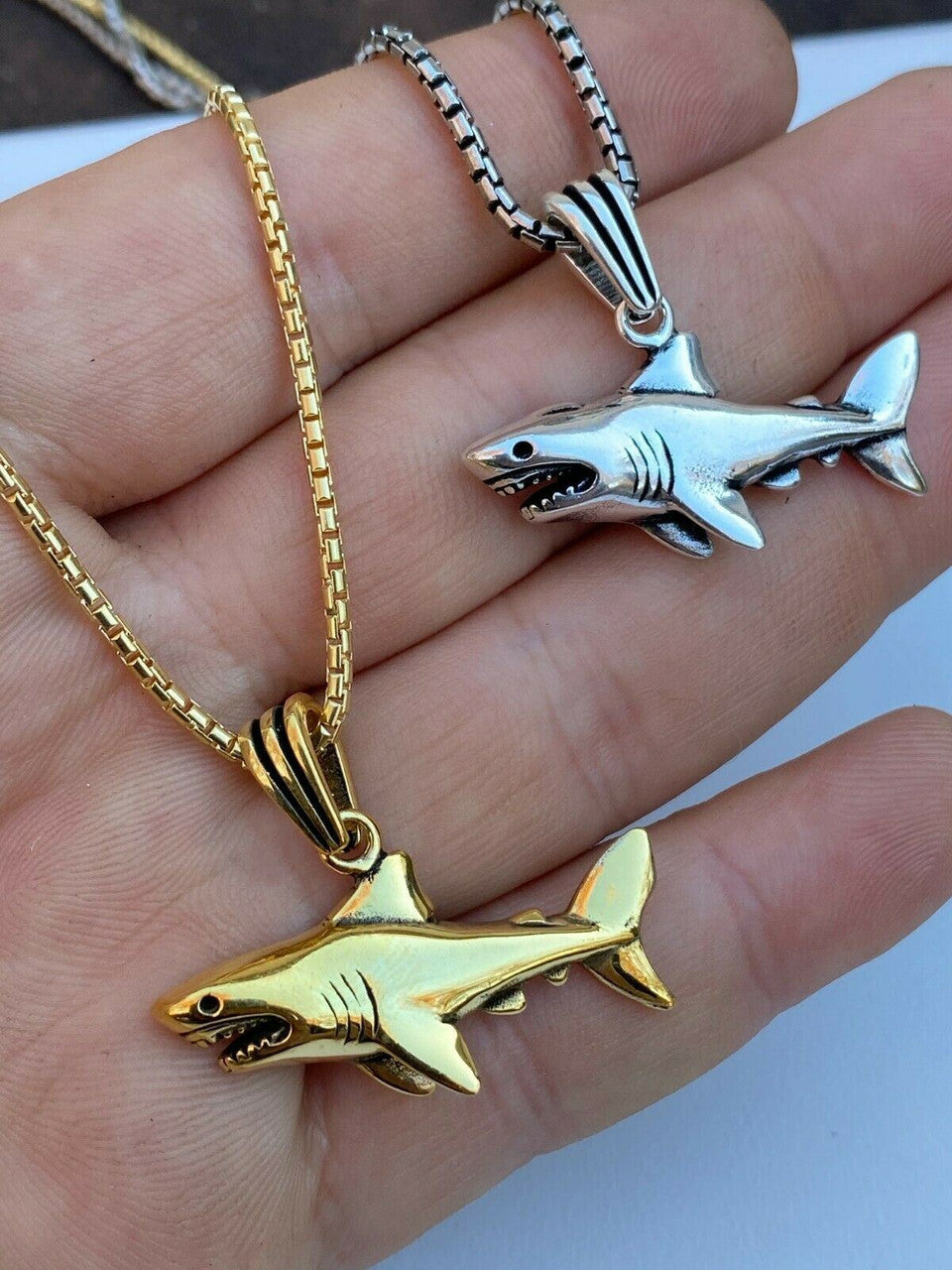 Solid 925 Sterling Silver 3D Great White Shark Gold Large Mens Ladies Necklace