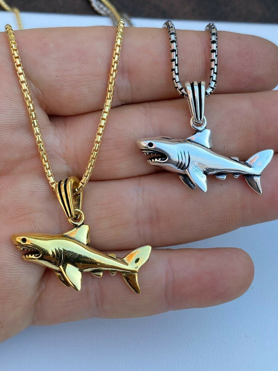 Solid 925 Sterling Silver 3D Great White Shark Gold Large Mens Ladies Necklace