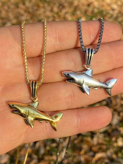 Solid 925 Sterling Silver 3D Great White Shark Gold Large Mens Ladies Necklace