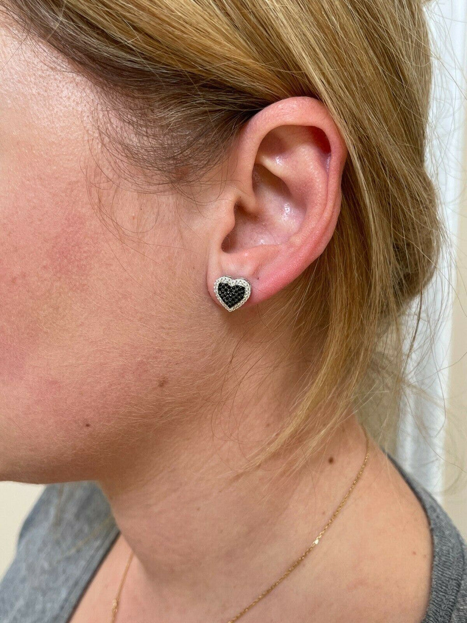 Solid 925 Sterling Silver Iced Heart Stud Earrings Black Diamond Hip Hop 10mm