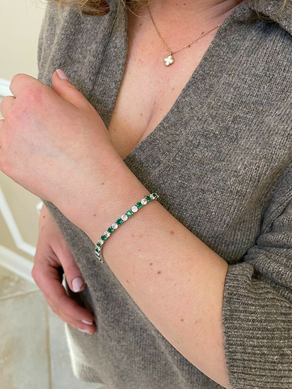 Tennis Bracelet SOLID 925 Sterling Silver Single Row Diamond and Green Emerald