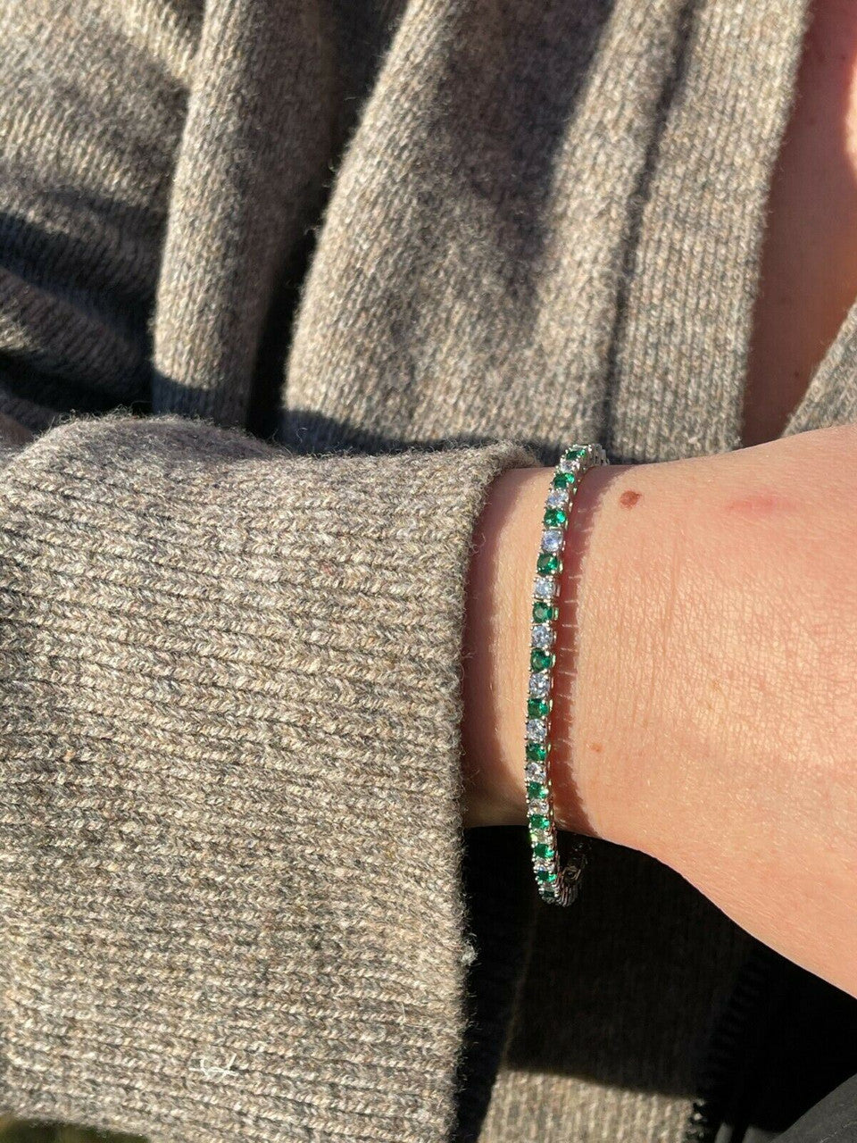 Tennis Bracelet SOLID 925 Sterling Silver Single Row Diamond and Green Emerald